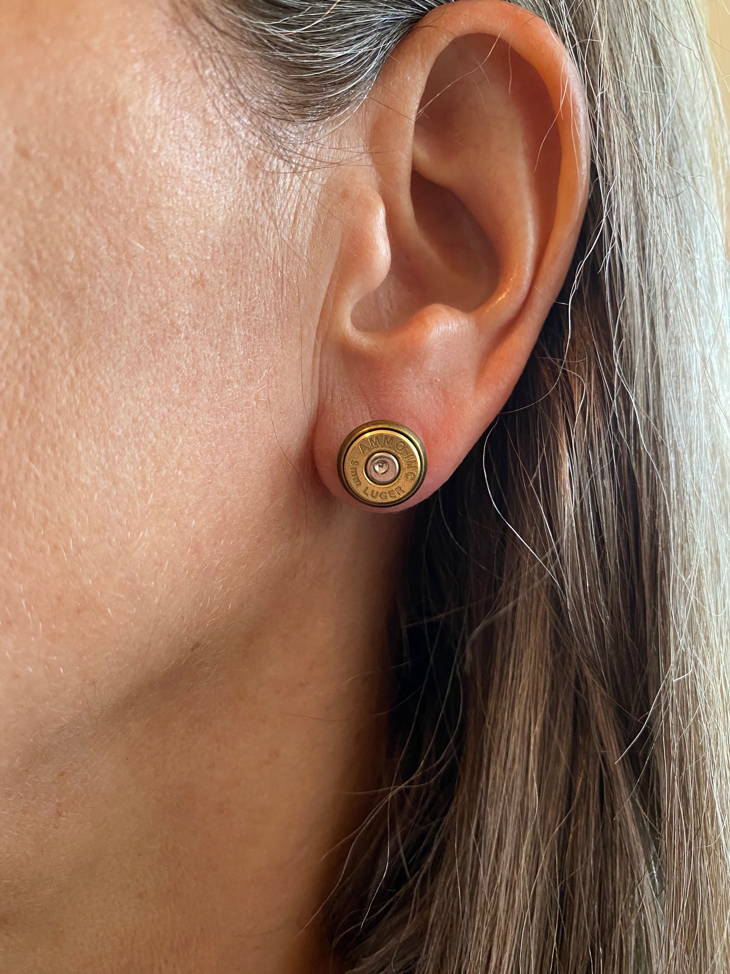 9mm Stud earring with silver primer