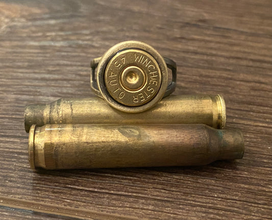 .45 Ring with gold primer